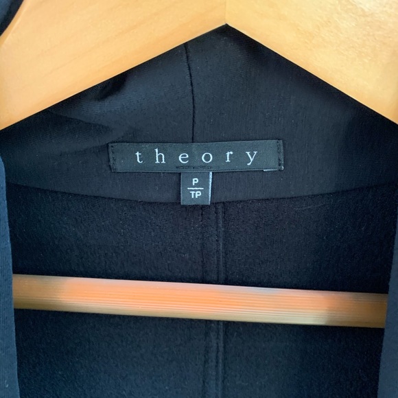 Theory Black Blazer - Picture 5 of 7
